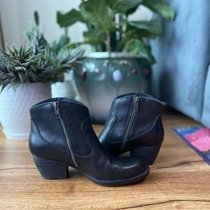 BORN “Carmel” bootie, black leather, size 8